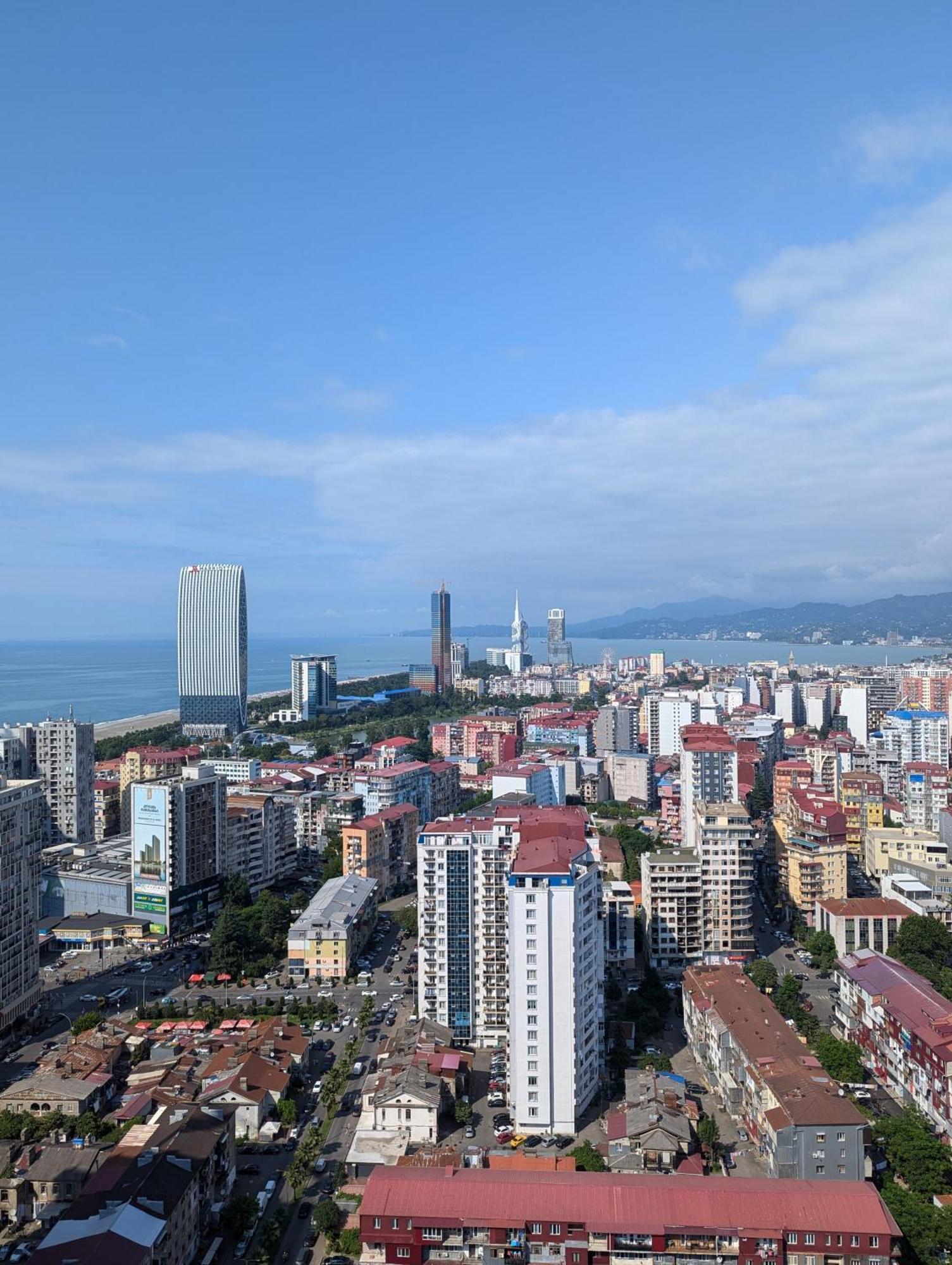 Intourist Residence Premium Studio Batumi Bagian luar foto